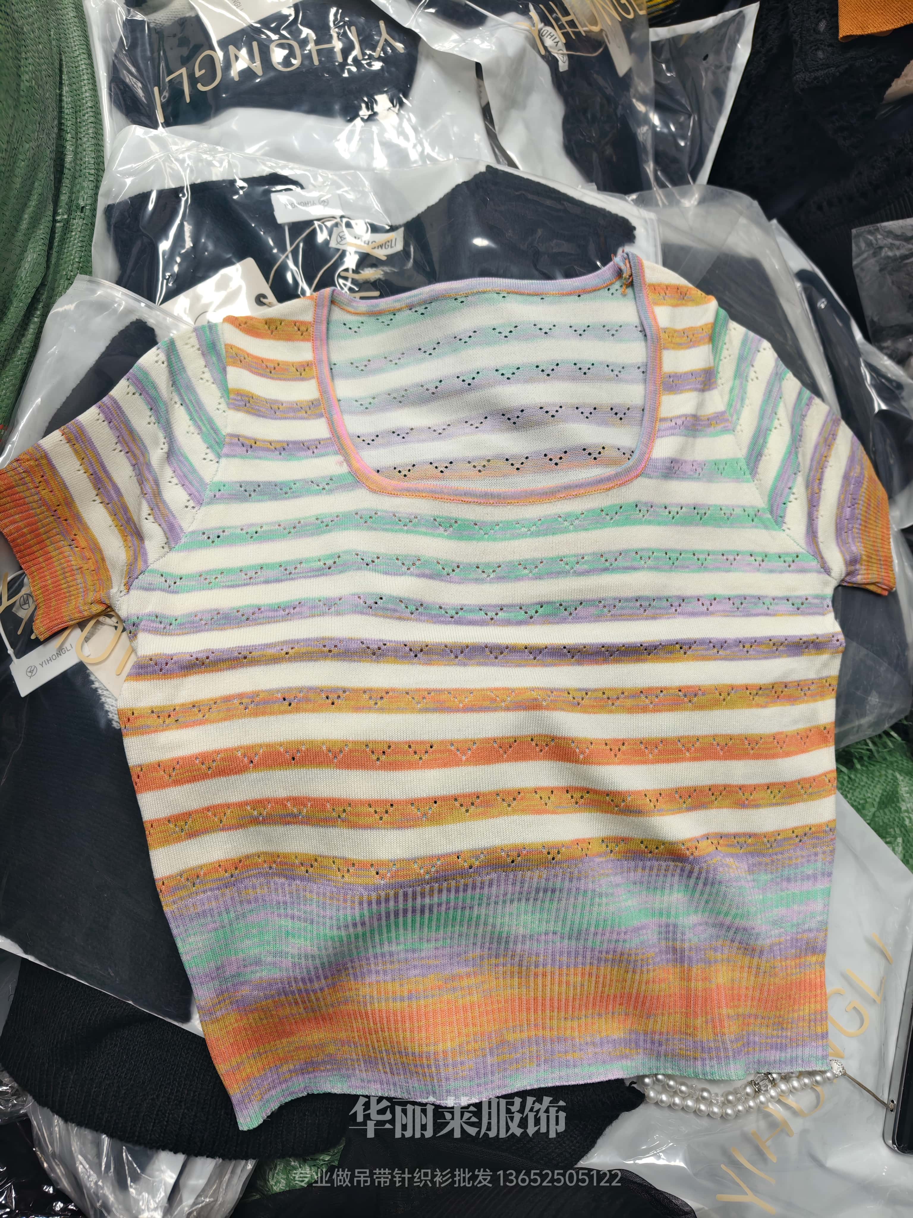 Wholesale Women Knit Tops | Mixed Styles, MOQ 20 | China Supplier - Y2K Girlstyle